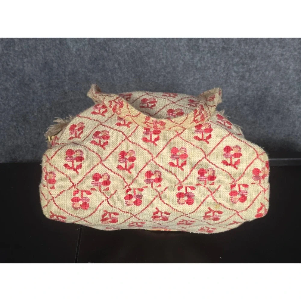 VTG Floral Tapestry Tote Bag Faux Fur Trim Wooden Beads Unique Purse Cottagecore